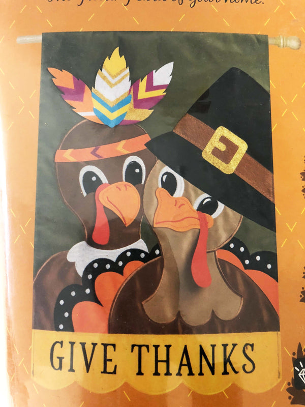 Thanksgiving Couple House Flag